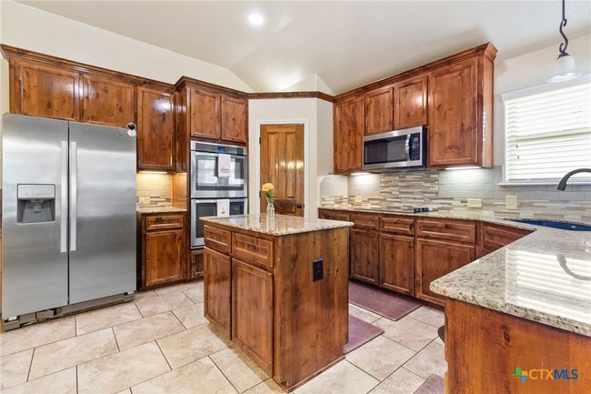 2034 Falling Leaf Ln, House other with 4 bedrooms, 3 bathrooms and null parking in Harker Heights TX | Image 13
