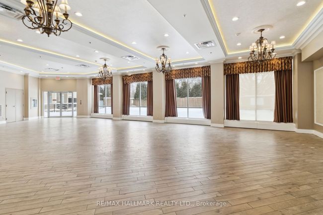 713 - 2 Maison Parc Crt, Condo with 1 bedrooms, 1 bathrooms and 1 parking in Thornhill ON | Image 23