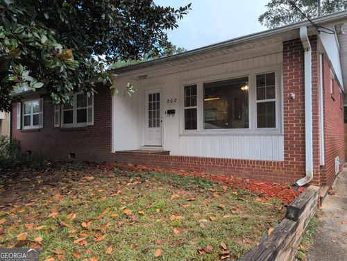 202 Bishop Dr Ne, marietta, GA, 30060-1809 | Card Image