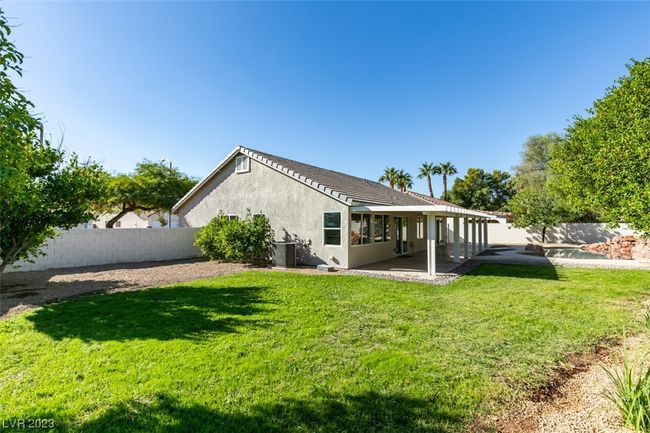 337 Evan Picone Dr, House other with 4 bedrooms, 3 bathrooms and null parking in Henderson NV | Image 12