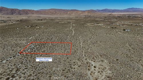 714 Miller Ranch Rd, Lucerne Valley, CA, 92356 | Card Image