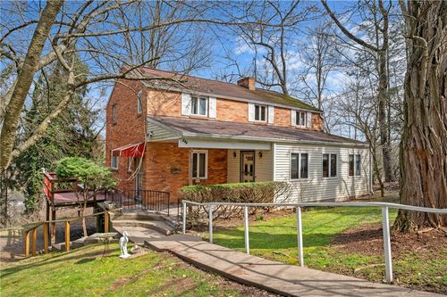 246 Byron Rd, Pittsburgh, PA, 15237-4089 | Card Image