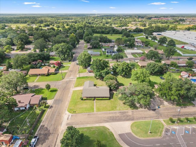 314 Cedar St, House other with 3 bedrooms, 2 bathrooms and null parking in Mt Pleasant TX | Image 31