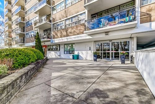 601-212 Kerr St, Oakville, ON, L6K3B1 | Card Image