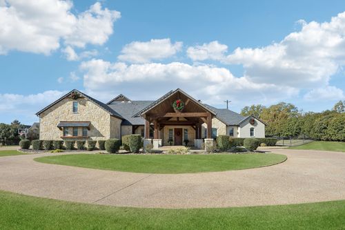 8500 Normandy Way, Argyle, TX, 76226-6971 | Card Image