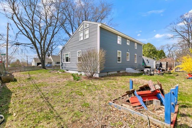 147 W Haven Rd, House other with 3 bedrooms, 2 bathrooms and null parking in Manchester NH | Image 39