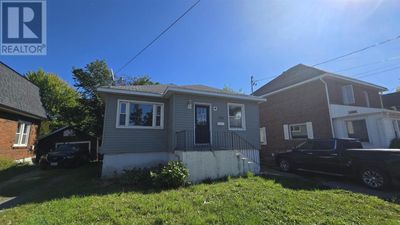 286 Pim St, Home with 2 bedrooms, 1 bathrooms and null parking in Sault Ste. Marie ON | Image 1