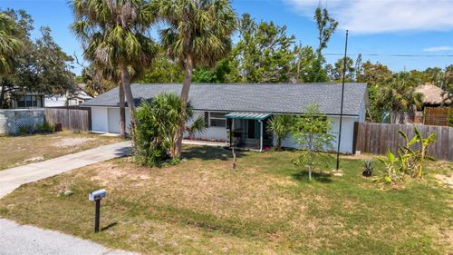 112 E Marland Ct, NOKOMIS, FL, 34275-2739 | Card Image