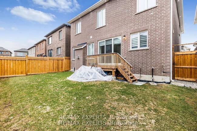 1411 Lobelia Cres, House other with 5 bedrooms, 4 bathrooms and 2 parking in Milton ON | Image 40