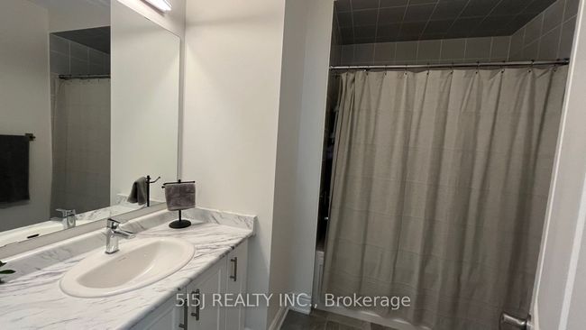 3236 Post Rd, House attached with 3 bedrooms, 3 bathrooms and 1 parking in Oakville ON | Image 31