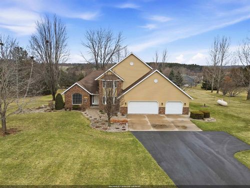 W10058 Woodhaven Lane, HORTONIA, WI, 54944 | Card Image
