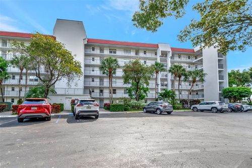 107-3597 Birdie Dr, Lake Worth, FL, 33467-2876 | Card Image
