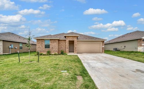 7025 Canadian Dr, China Spring, TX, 76633-3058 | Card Image