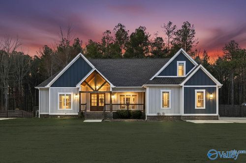 3586 Creek Path Rd, Guntersville, AL, 35976-7515 | Card Image