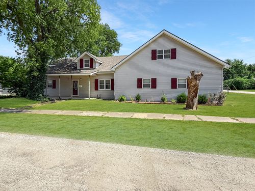 309 S Elm St, Carterville, MO, 64835-1605 | Card Image