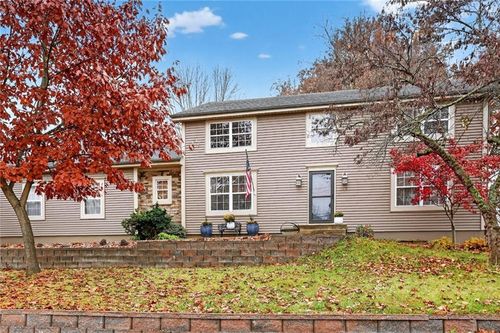 90 Beach Dr, Lake Tapawingo, MO, 64015-9689 | Card Image