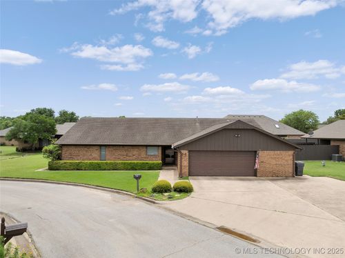 58 Overland Route St, Ardmore, OK, 73401-2916 | Card Image