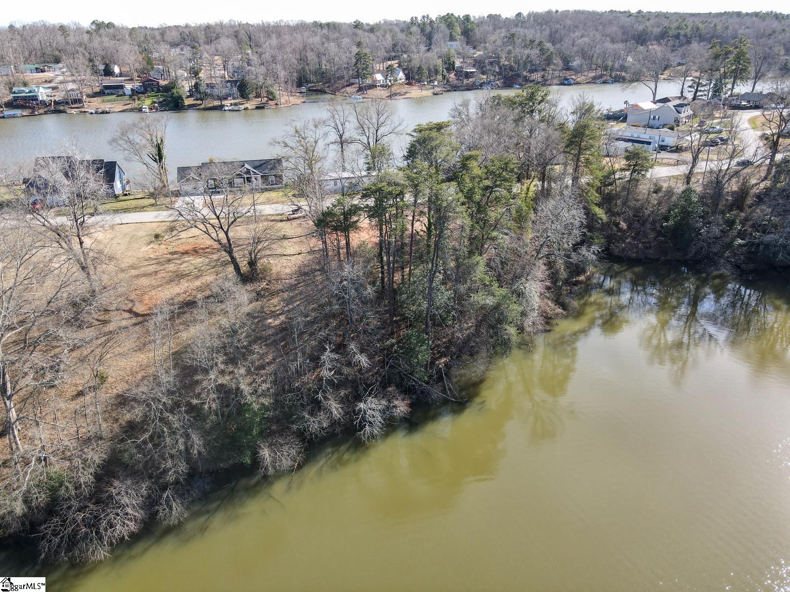 Land in Duncan 5