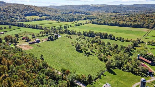 1035 Vt Route 153, House other with 3 bedrooms, 4 bathrooms and null parking in West Pawlet VT | Image 32