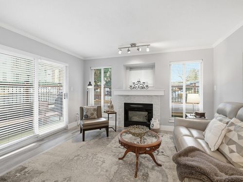 109-2526 Lakeview Cres, Abbotsford, BC, V2S3A9 | Card Image