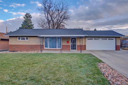 40 S Chase Drive, Lakewood, CO, 80226 | Card Image