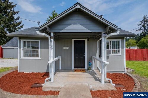 2320 Cedar St, Sweet Home, OR, 97386-2721 | Card Image