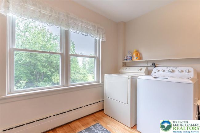 1571 Penn Dr, House other with 3 bedrooms, 2 bathrooms and null parking in Andreas PA | Image 34