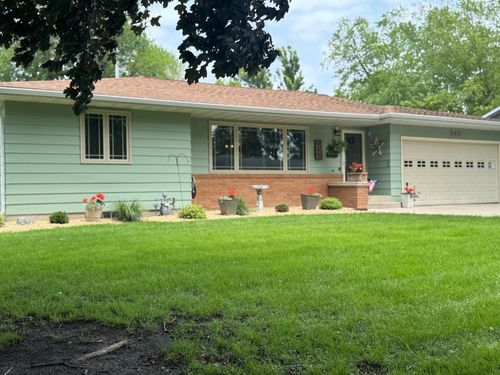 240 15th St Sw, Owatonna, MN, 55060-3908 | Card Image