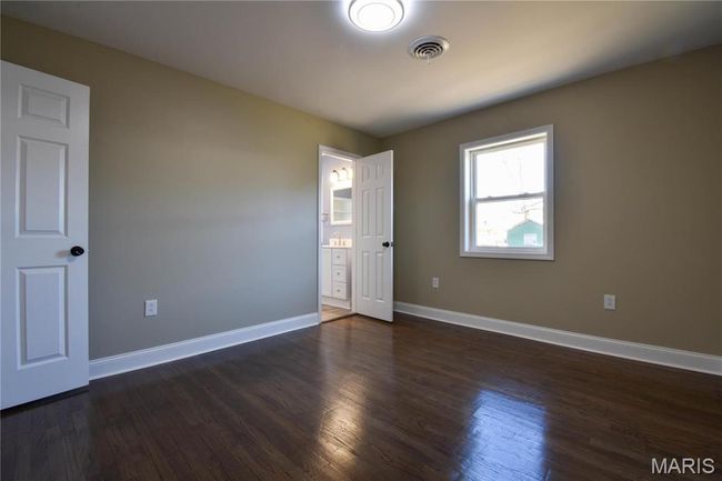 305 E Hauser St, House other with 4 bedrooms, 3 bathrooms and 2 parking in Litchfield IL | Image 19