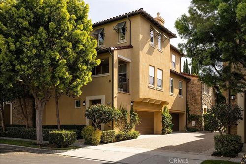 215 Lonetree, Irvine, CA, 92603-0141 | Card Image