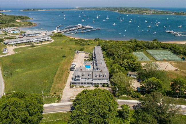 APT-6 - 72 W Side Rd, Condo with 2 bedrooms, 2 bathrooms and 1 parking in Block Island RI | Image 38