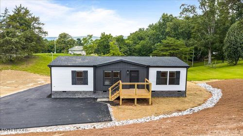 107 Linda Ln, Jacksboro, TN, 37757-4520 | Card Image