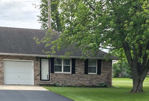 1-300-1 E Alyea St, Hebron, IN, 46341-8702 | Card Image