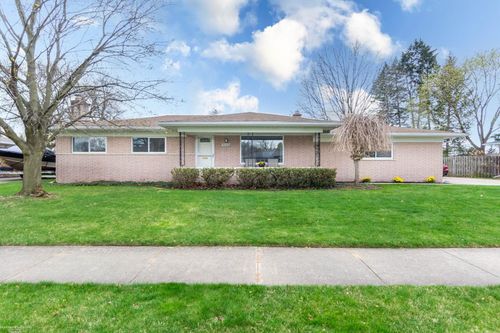 6662 Wanita Ct, Shelby Township, MI, 48317-2266 | Card Image