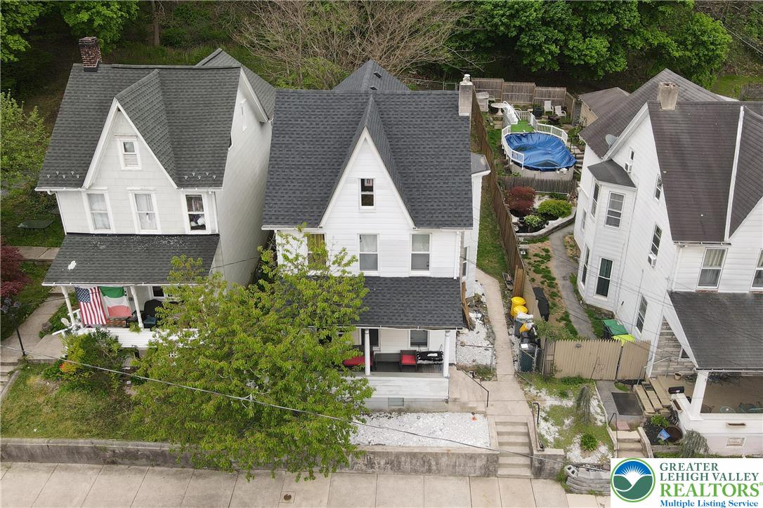 Residential Income in Slatington Boro 2