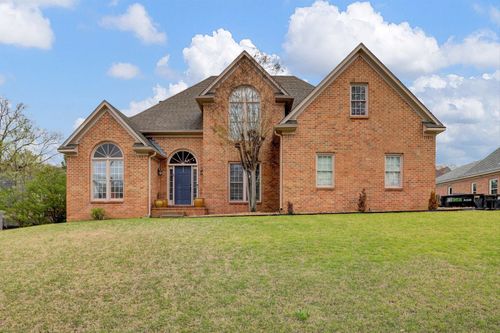 8836 Doveland Dr, Cordova, TN, 38018-6906 | Card Image