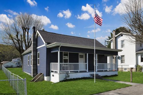 111 Caldwell St, Terra Alta, WV, 26764-1108 | Card Image