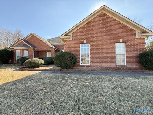 176 Timber Oak Rd, Huntsville, AL, 35806-4110 | Card Image