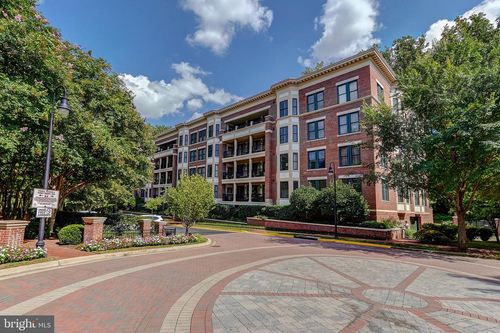 3402-10401 Strathmore Park Ct, North Bethesda, MD, 20852-3398 | Card Image