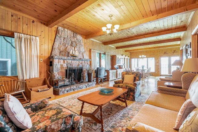 80 E Beach Rd, House other with 4 bedrooms, 2 bathrooms and 3 parking in Tiny ON | Image 12