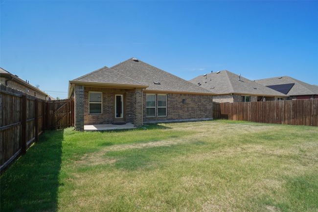 11221 Ranchera Dr, House other with 3 bedrooms, 2 bathrooms and null parking in Aubrey TX | Image 18