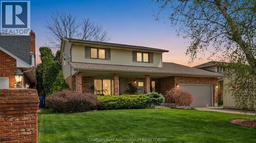 37 Orangewood Boulevard N, Chatham, ON, N7L5G9 | Card Image