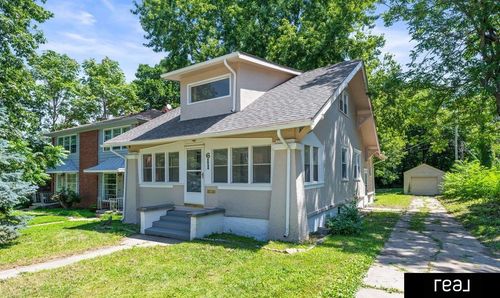 611 N 48th St, Omaha, NE, 68132-2427 | Card Image