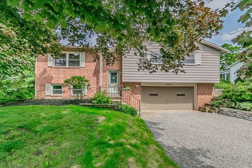 4671 Milford Dr, Perry, OH, 44081-9613 | Card Image