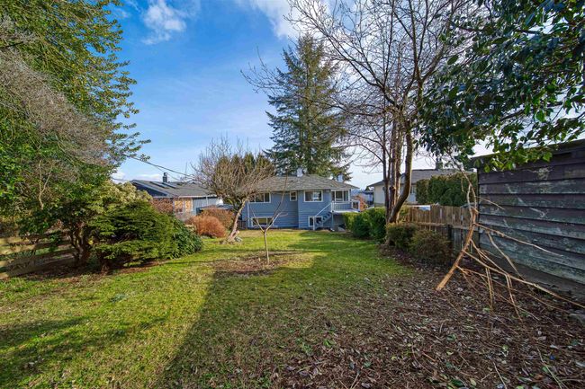 860 Whitchurch St, House other with 5 bedrooms, 2 bathrooms and 2 parking in North Vancouver BC | Image 22