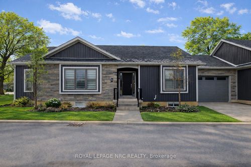 14-4 Evergreen Common, St Catharines, ON, L2N0B3 | Card Image