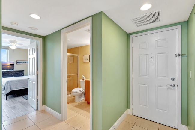 APT-510 - 610 Clematis St, Condo with 2 bedrooms, 2 bathrooms and null parking in West Palm Beach FL | Image 6
