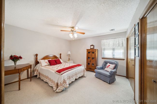 9172 E Oak Ln, House other with 3 bedrooms, 3 bathrooms and null parking in Claremore OK | Image 36