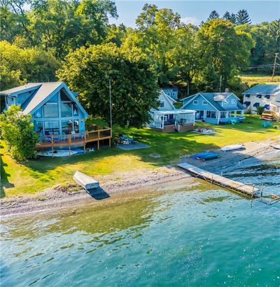 SPECTACULAR KEUKA LAKE GOLD COAST - ARCHITECT DESIGNED LINDAL CEDAR CONTEMPORARY | Image 1