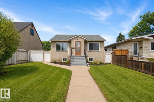 12044 50 St Nw, Edmonton, AB, T5W3C4 | Card Image